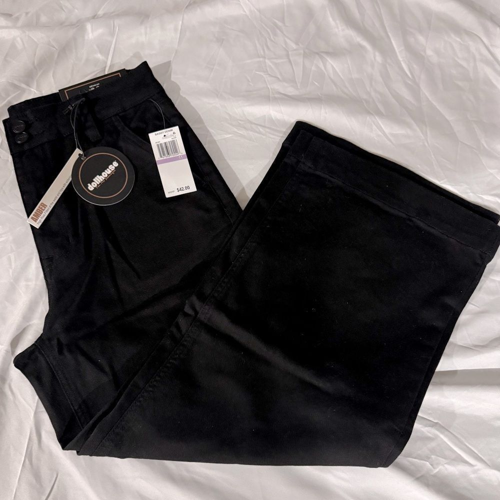 Dollhouse Juniors' Super-High-Rise Cropped Wide-Leg Trouser Jeans Sz.11